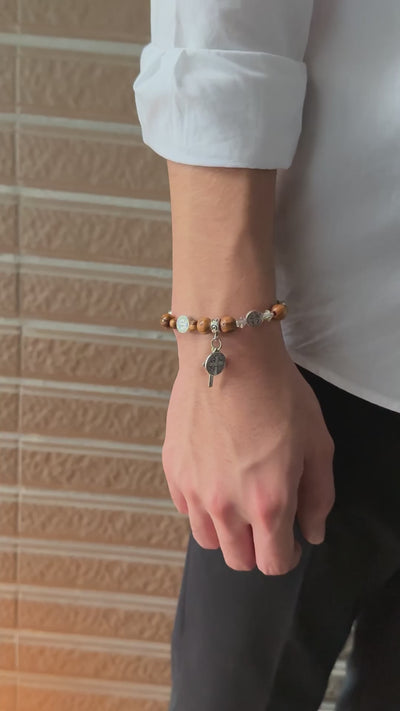 Gelang Kristal Putih Swarovski 5Mm + 8Mm Manik-manik Kayu Zaitun Liontin St. Benediktus Salib Yesus