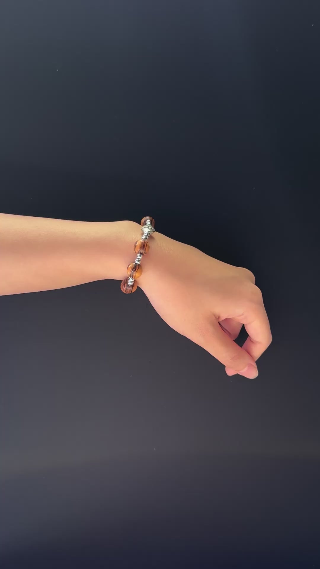 Bracelet Imported Olive Wood Beads Silver Beads with Eternal Life Cross 8250821/1008